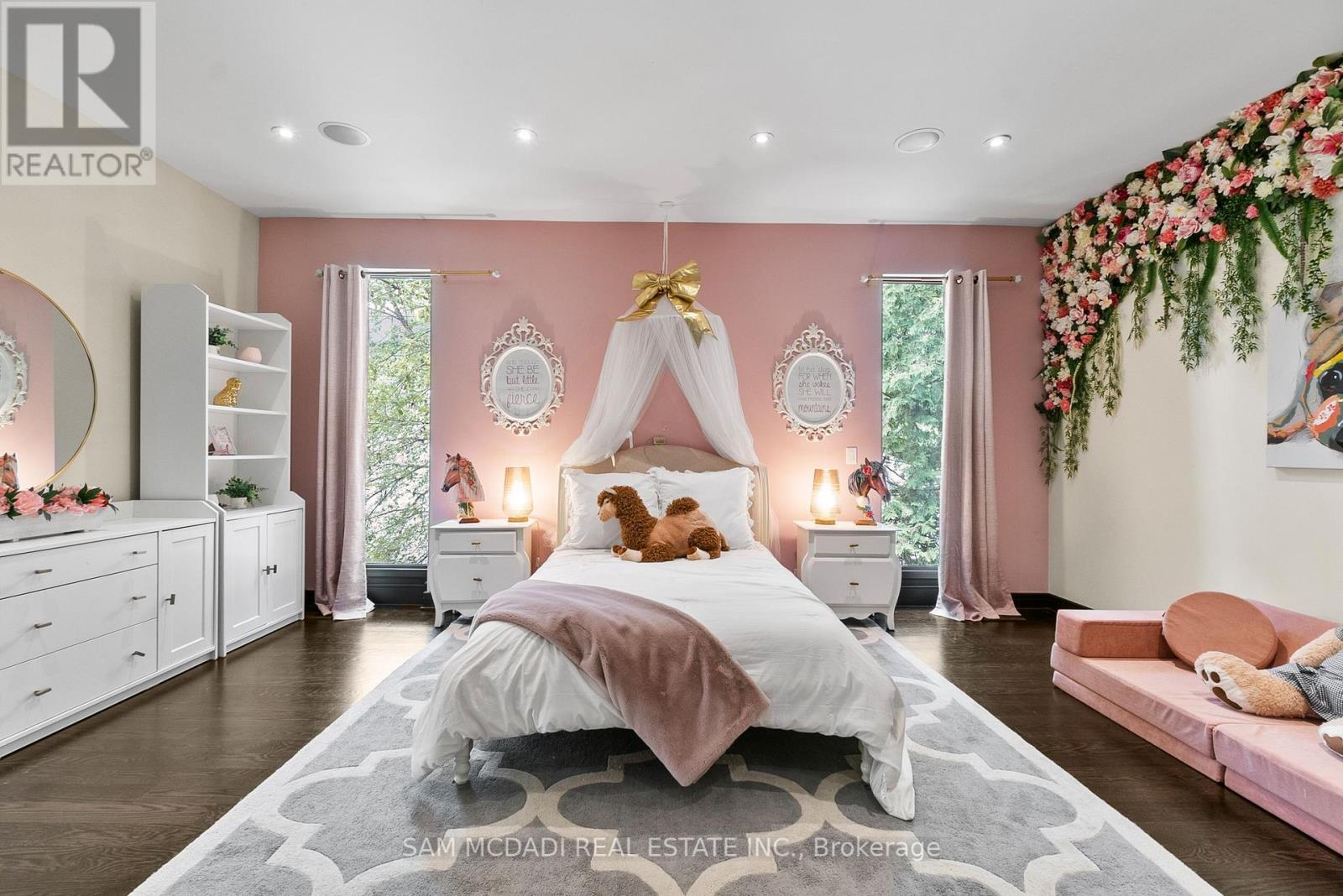 Photo 25 of 1287 Birchview Drive, Mississauga ON
