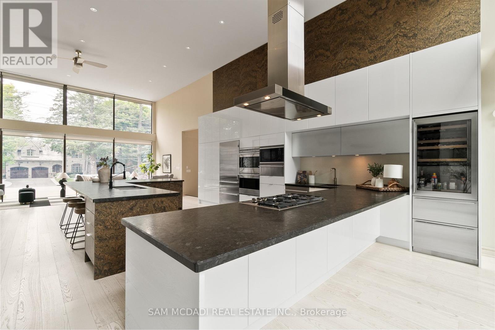 Photo 12 of 1287 Birchview Drive, Mississauga ON