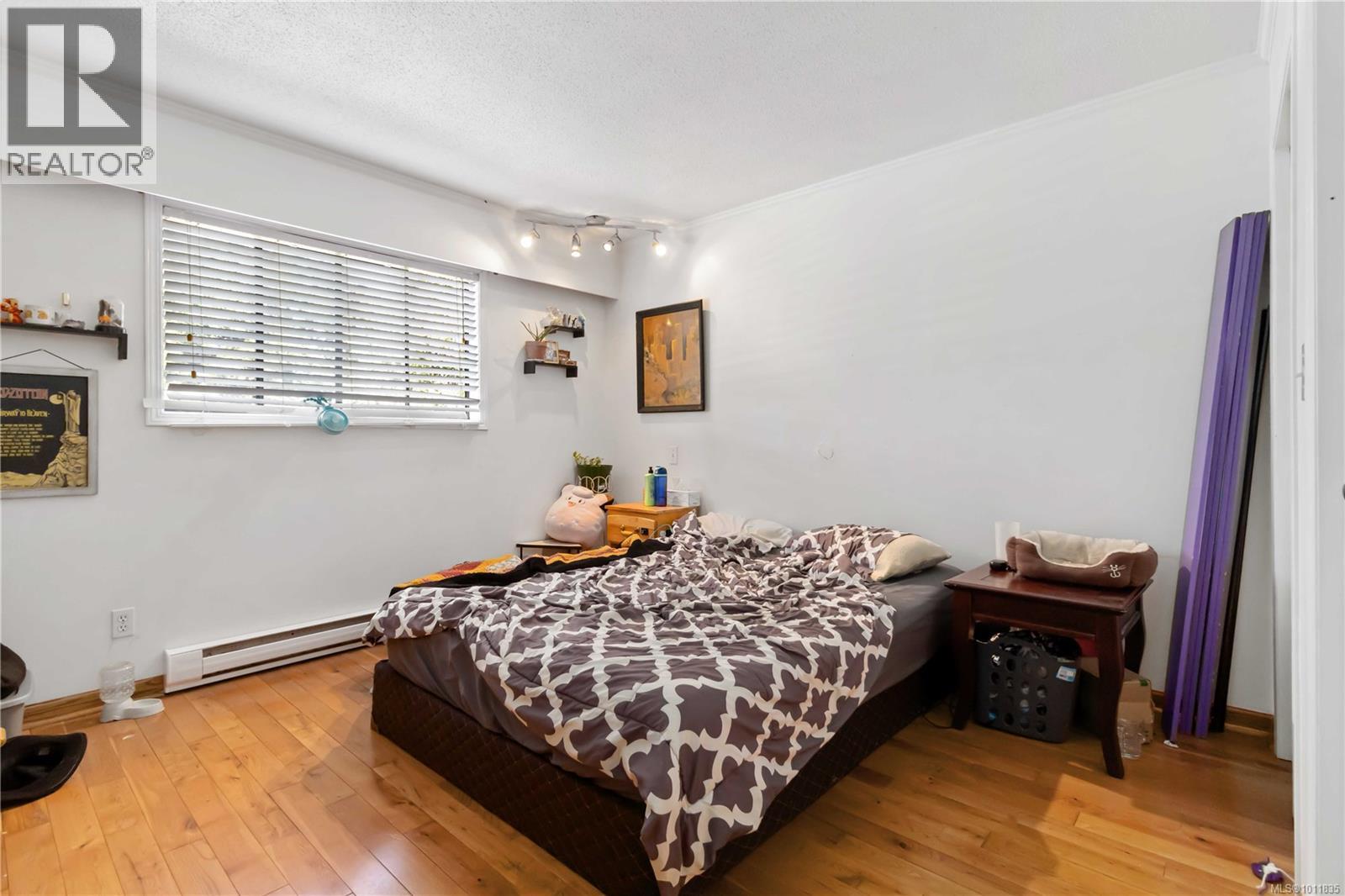 Photo 22 of 4131 Barrington Rd, Saanich BC