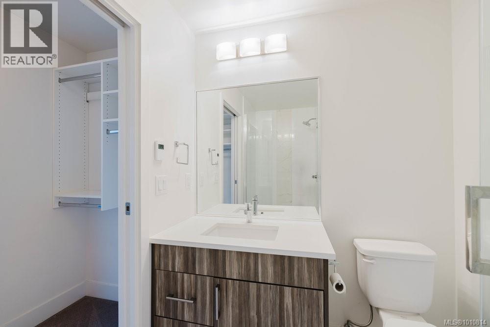 Photo 15 of 301 317 Burnside Rd E, Victoria BC