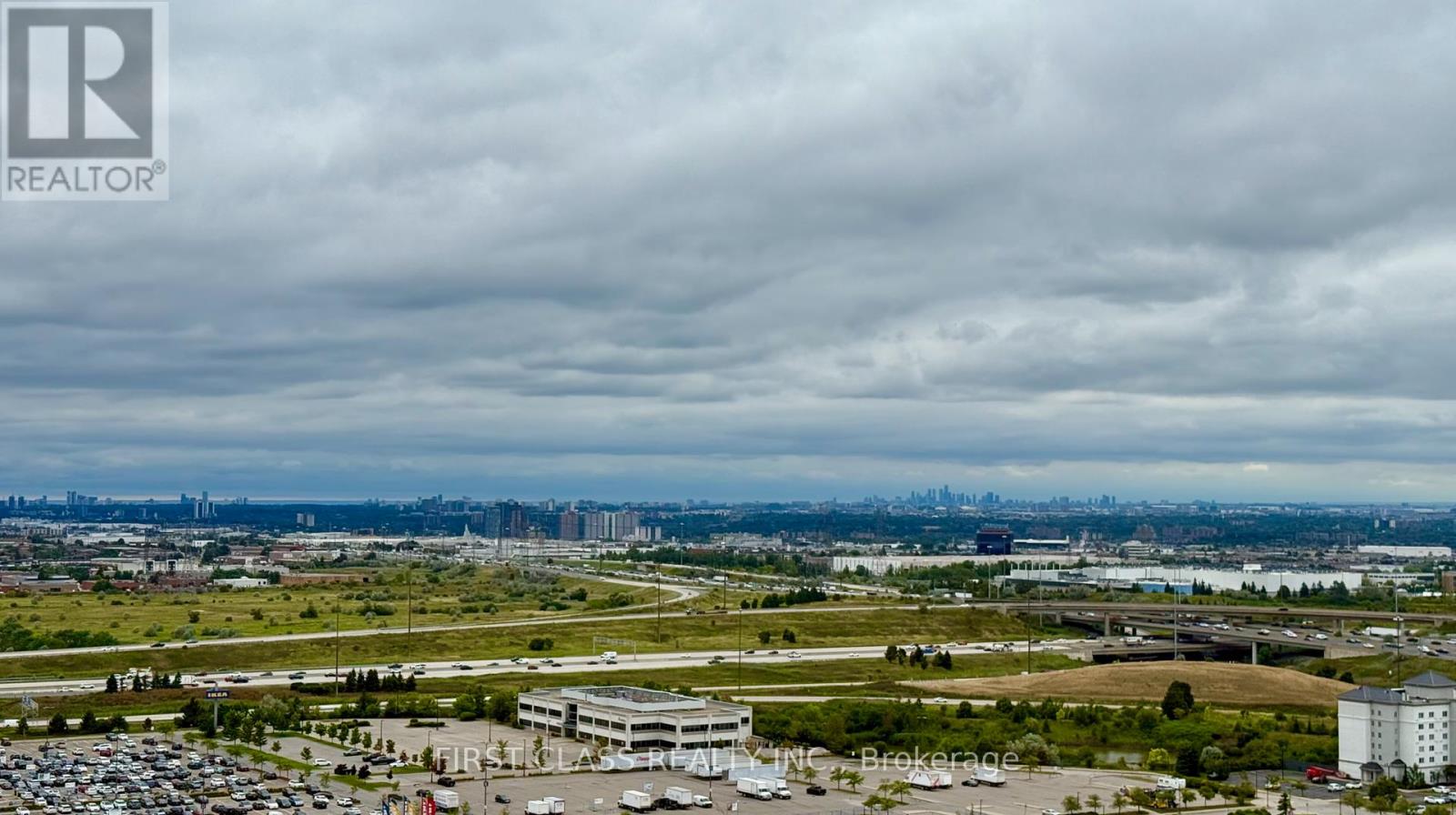Photo 34 of 2512 28 Interchange Way, Vaughan ON
