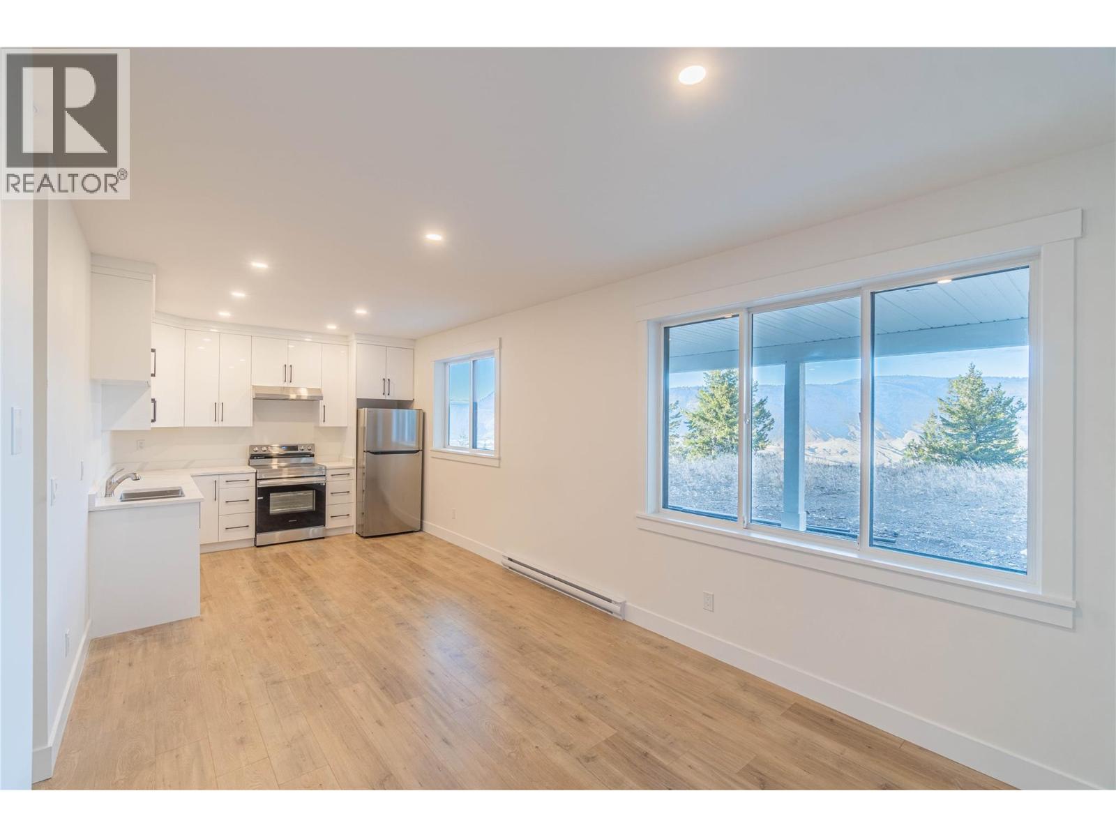 Photo 21 of 1762 Balsam Place, Kamloops BC