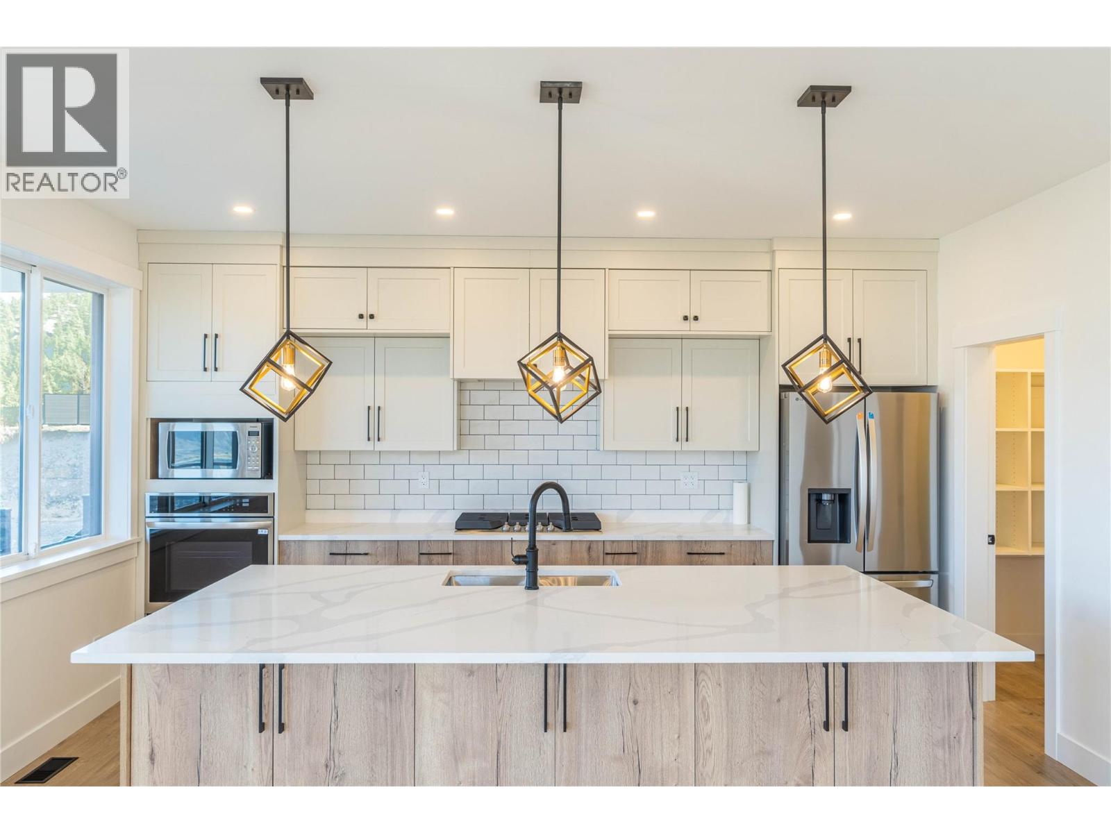 Photo 23 of 1762 Balsam Place, Kamloops BC