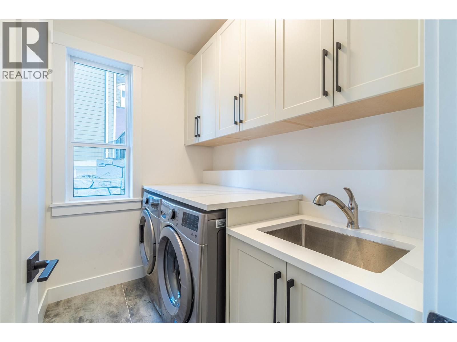 Photo 33 of 1762 Balsam Place, Kamloops BC