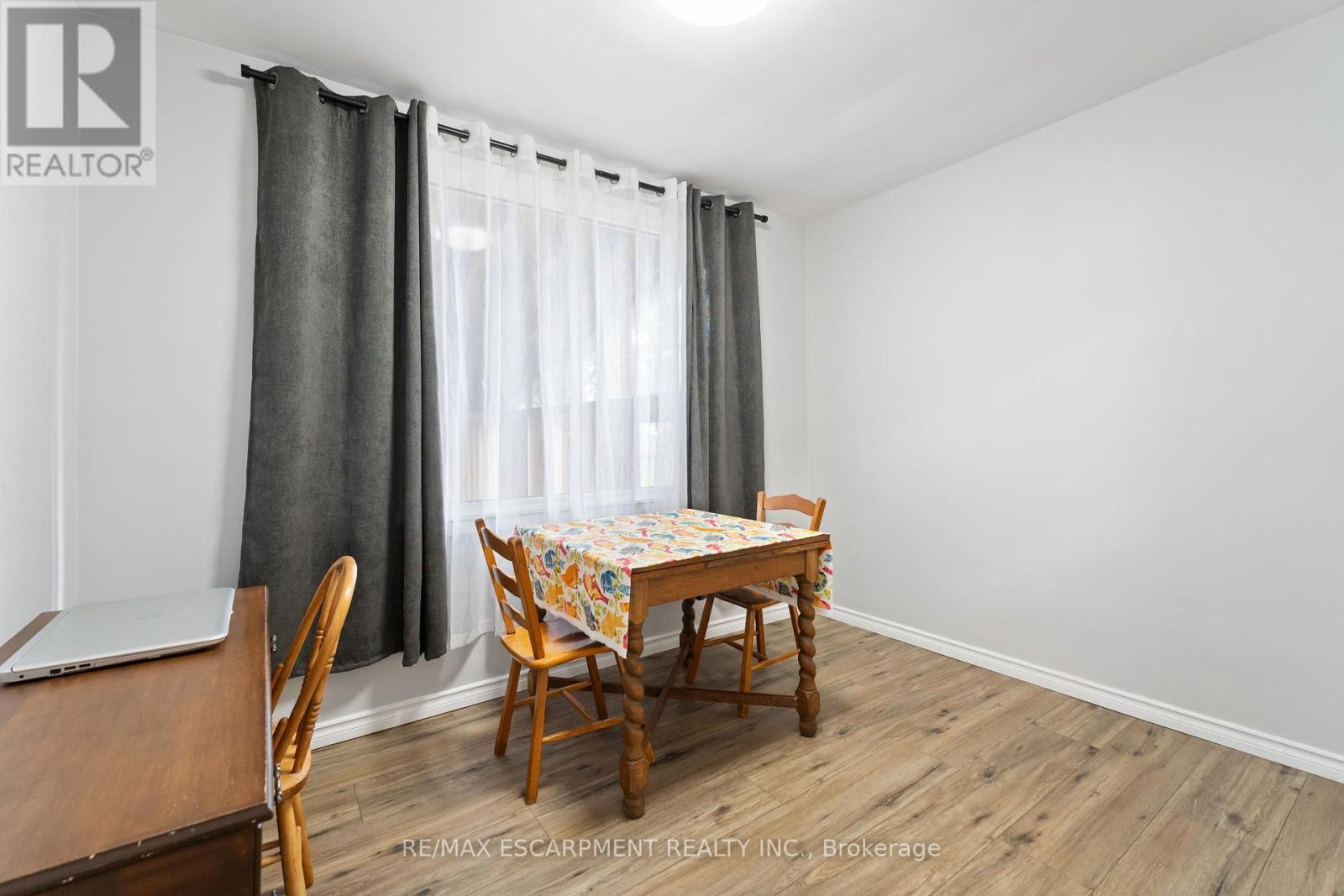 Photo 15 of 197 East 12 Th Street, Hamilton ON