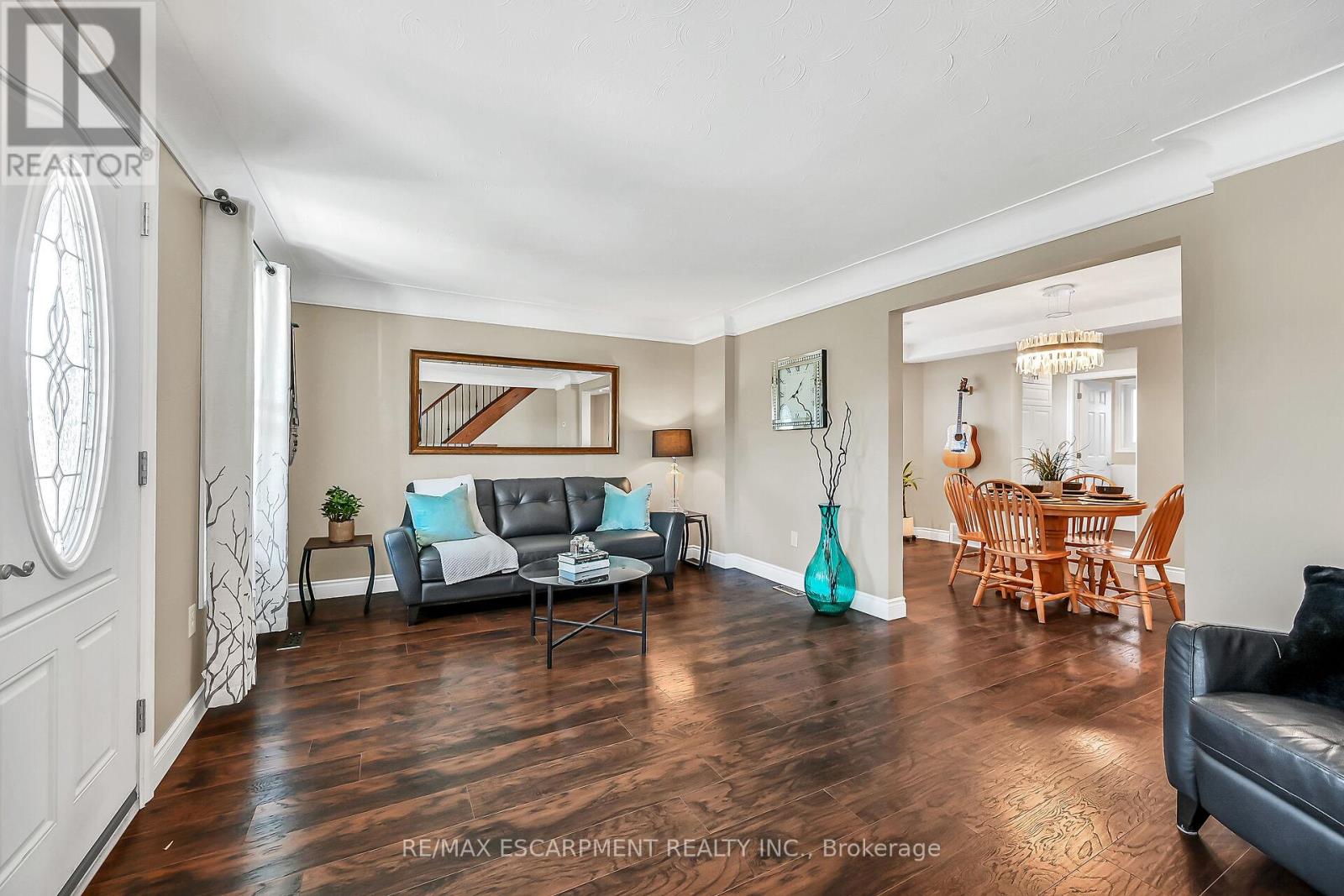 Single Family House for Sale in  COCHRANE ROAD Hamilton (Rosedale) 