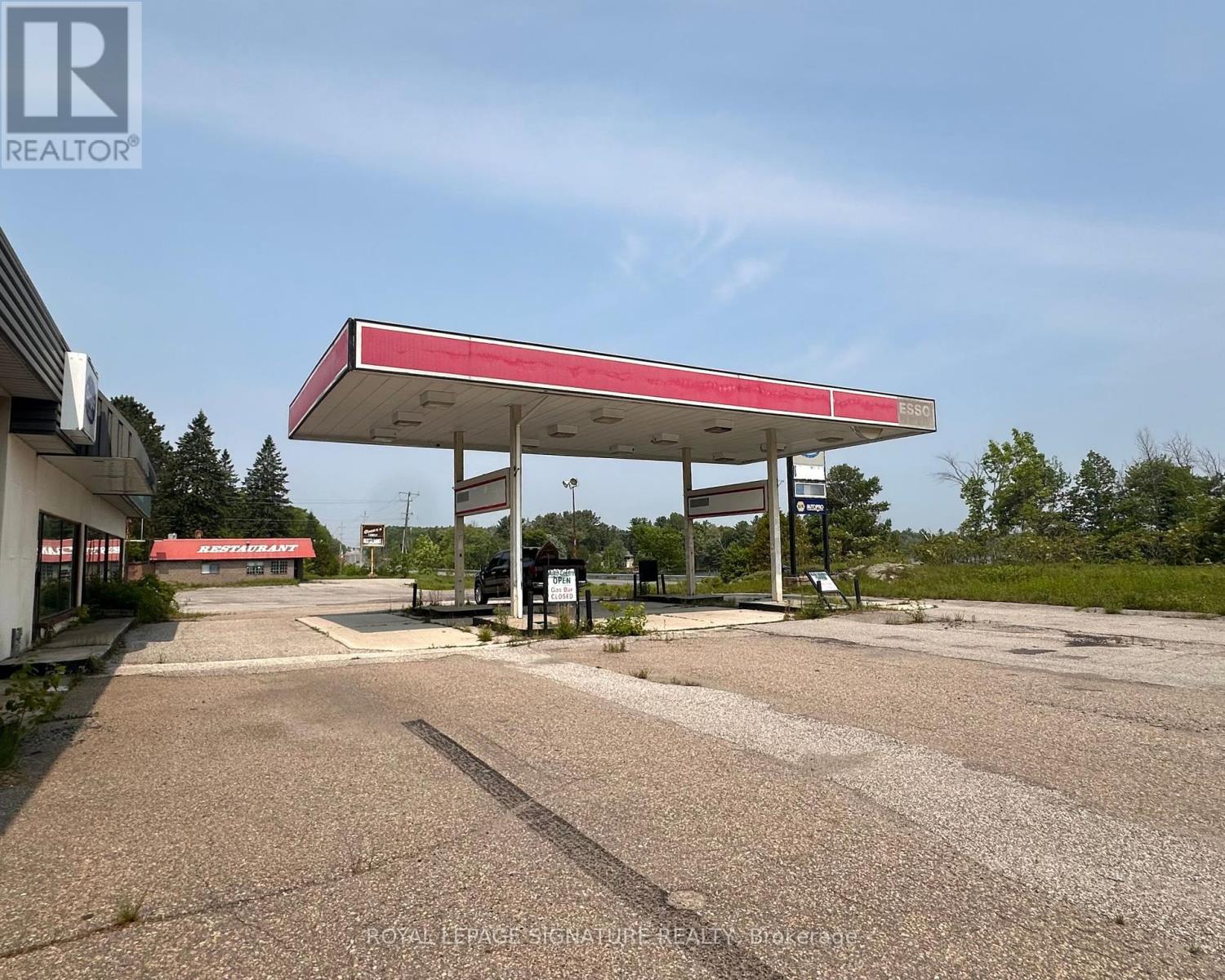 Photo 11 of 993 Lake Joseph Road, Seguin ON