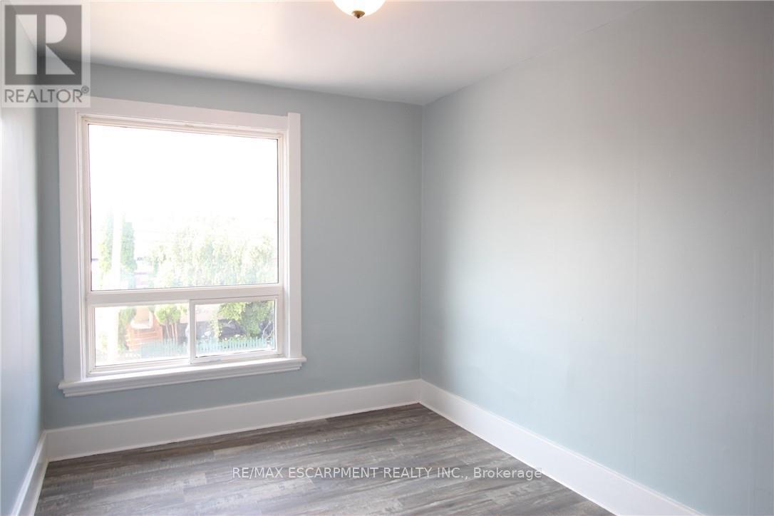 Photo 30 of 701 Wilson Street, Hamilton ON