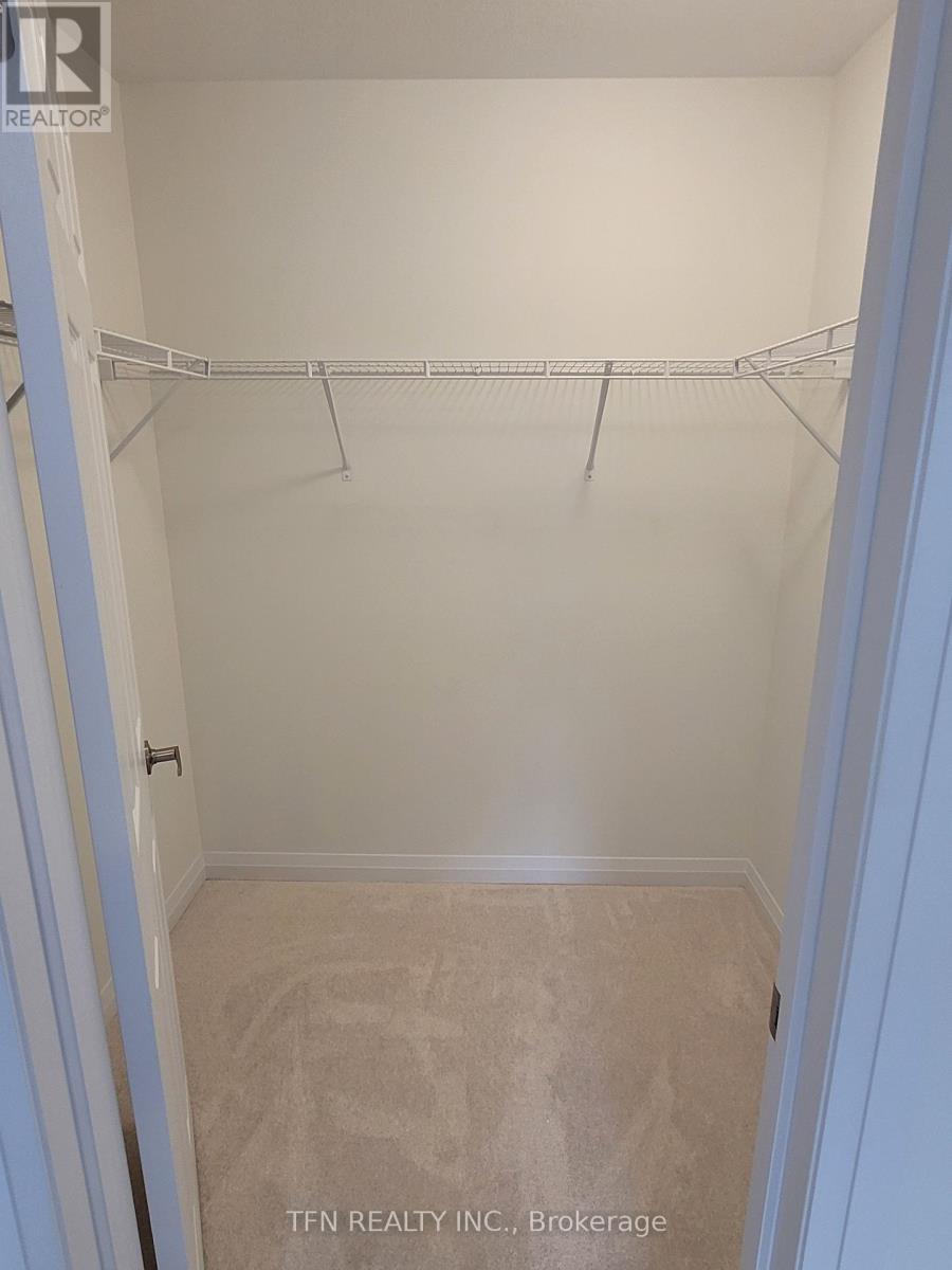 Photo 11 of 12 389 Conklin Road, Brantford ON