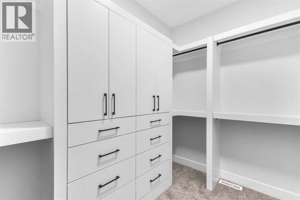 Multi-family House for Sale in  &   Avenue NW Capitol Hill Calgary 