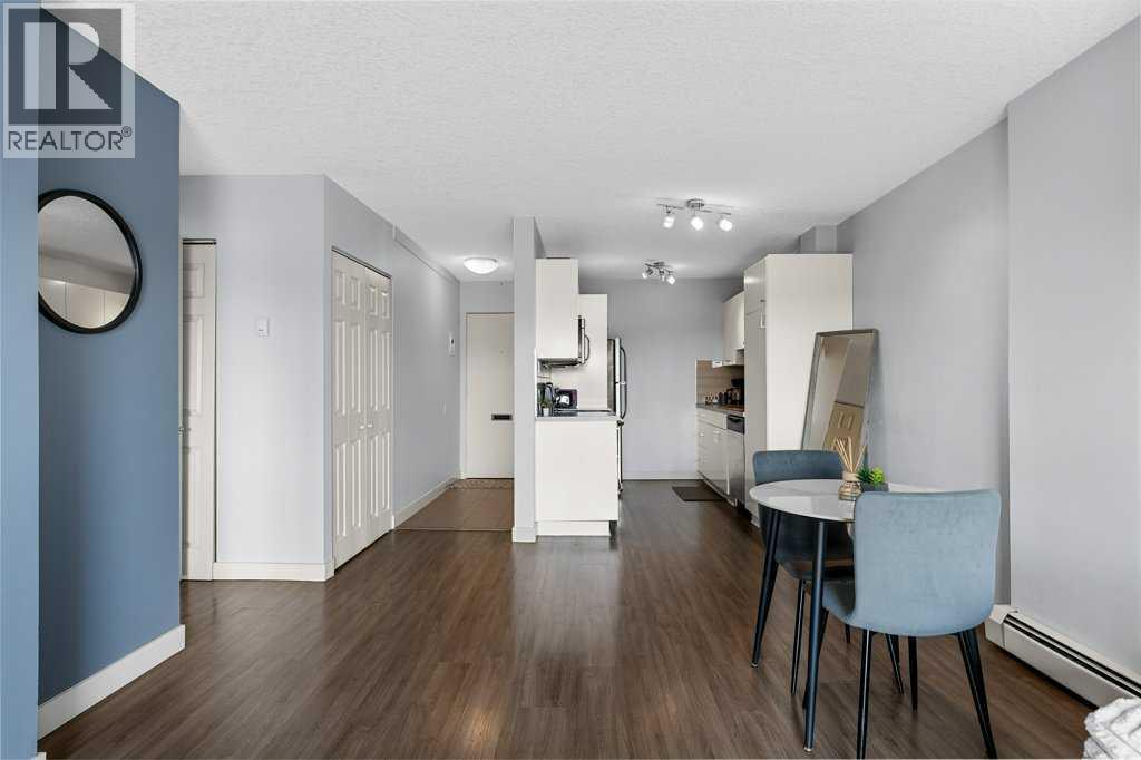 Single Family House for Sale in D   Avenue SW Cliff Bungalow Calgary 