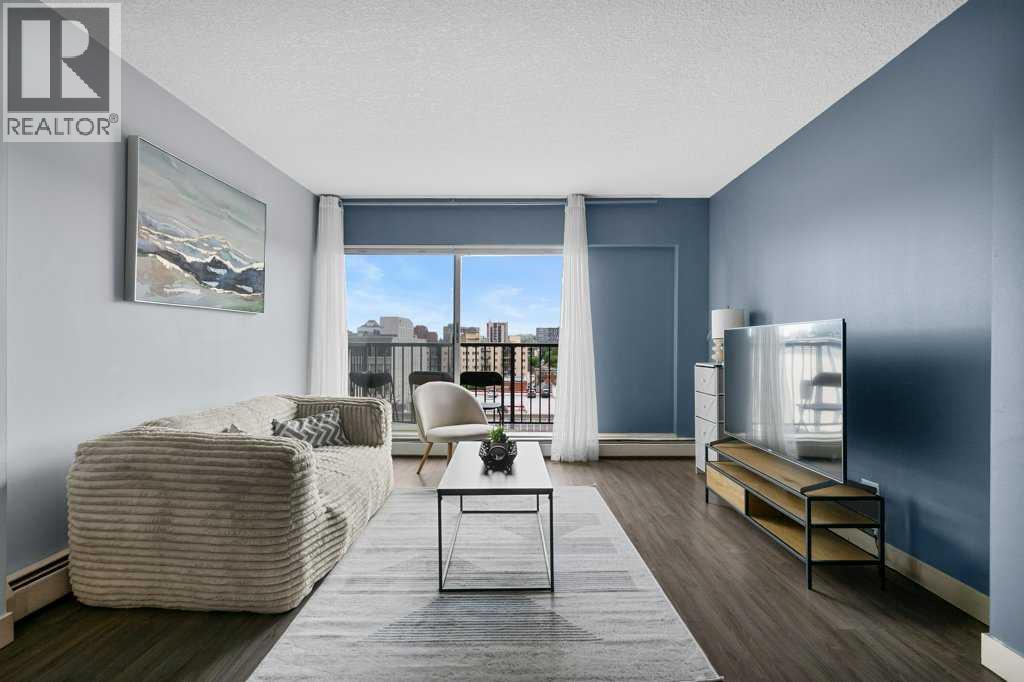 Single Family House for Sale in D   Avenue SW Cliff Bungalow Calgary 