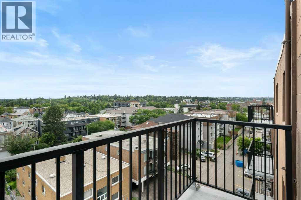 Single Family House for Sale in D   Avenue SW Cliff Bungalow Calgary 