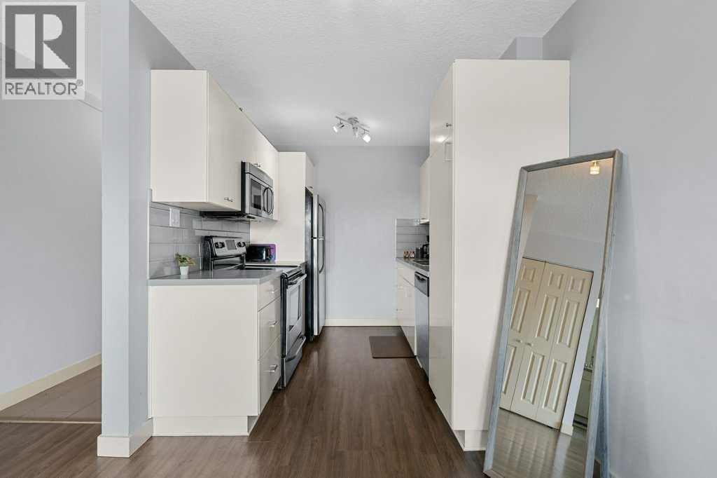 Single Family House for Sale in D   Avenue SW Cliff Bungalow Calgary 