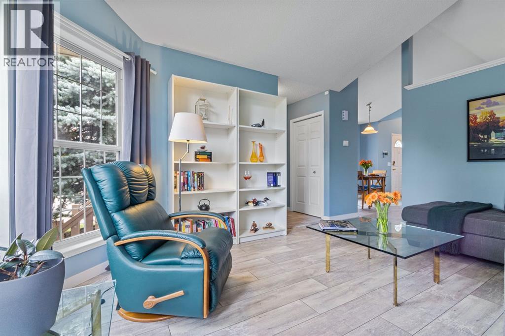 Single Family House 4 Level for Sale in  Somervale Place SW Somerset Calgary 