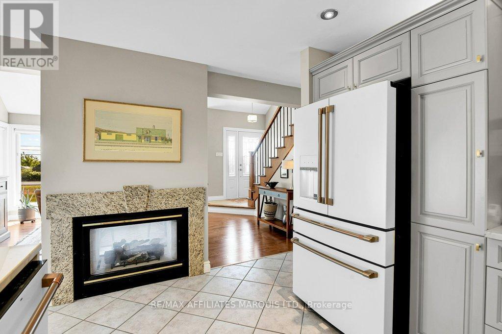 Photo 8 of 18235 County Rd 2 Road E, South Glengarry ON