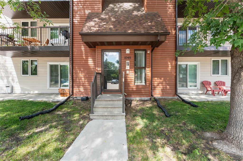 Photo 8 of 2205 1048 Bairdmore Boulevard, Winnipeg MB