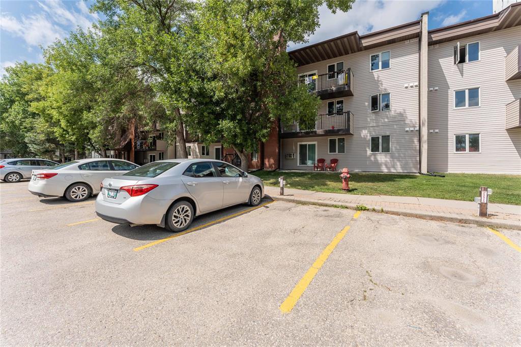 Photo 23 of 2205 1048 Bairdmore Boulevard, Winnipeg MB