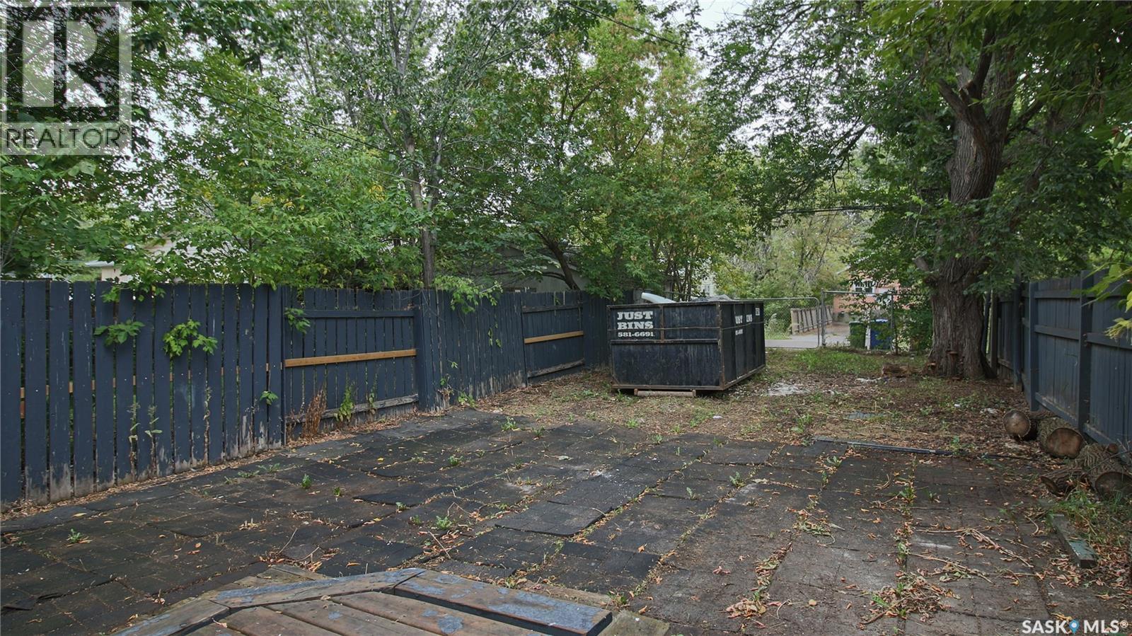 Photo 27 of 1317 Athol Street, Regina SK