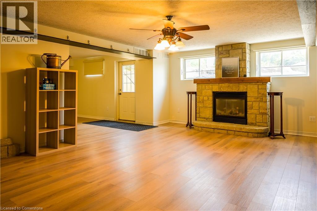 Photo 38 of 214 218 Maple Avenue, Burford ON