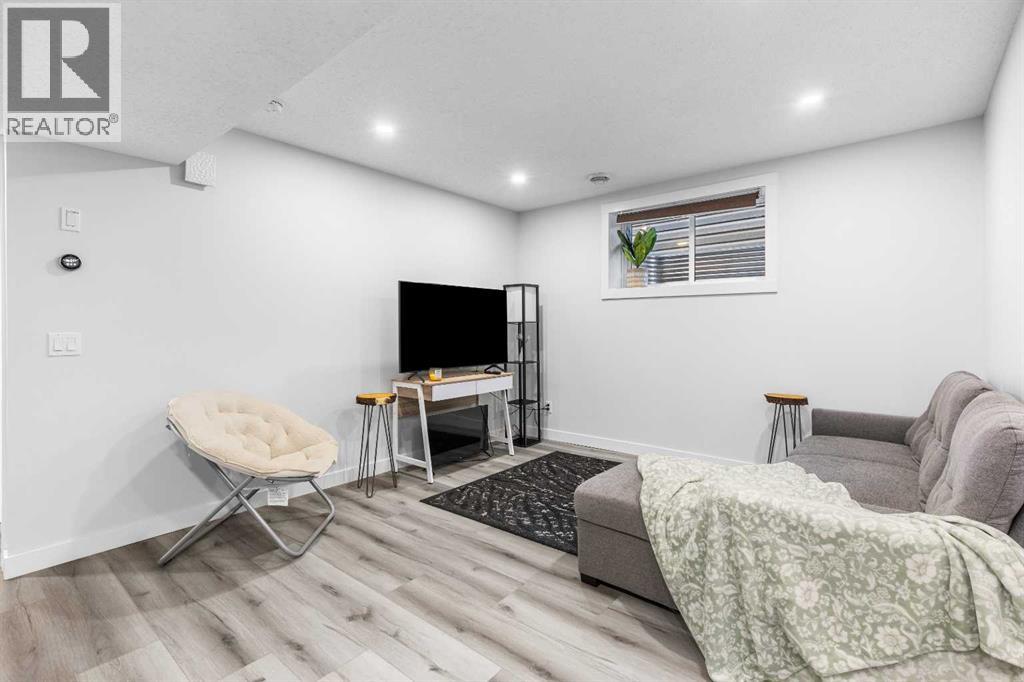 Photo 18 of 40 Seton Mews Se, Calgary AB