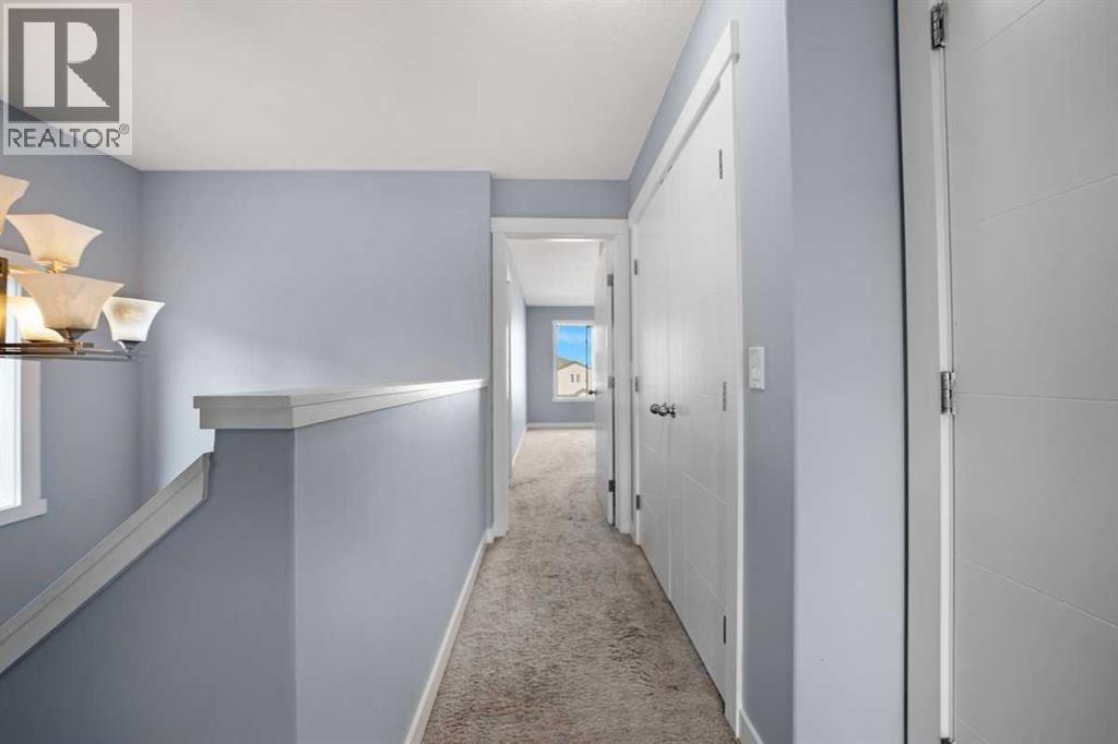Photo 23 of 31 Baysprings Way Sw, Airdrie AB