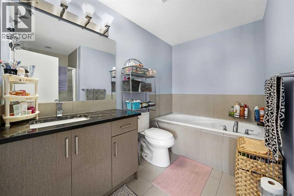 Photo 26 of 31 Baysprings Way Sw, Airdrie AB