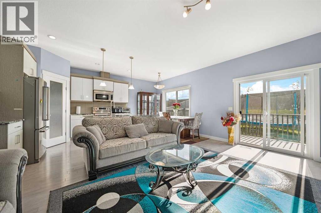 Photo 17 of 31 Baysprings Way Sw, Airdrie AB
