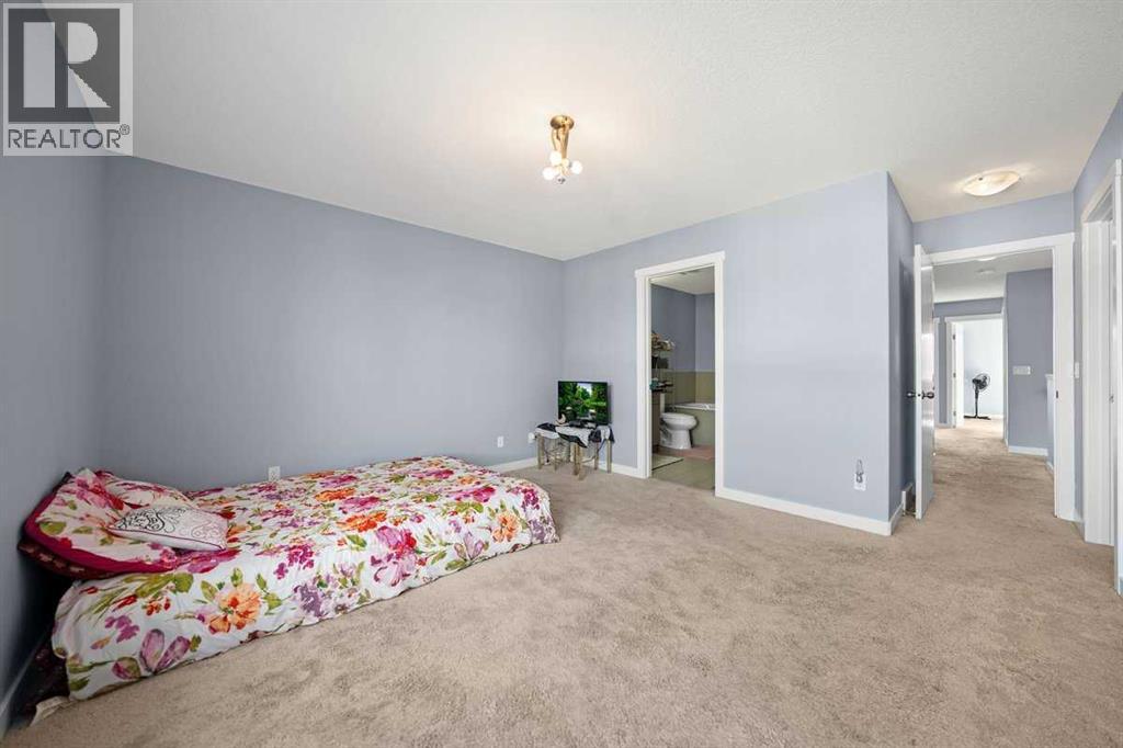 Photo 25 of 31 Baysprings Way Sw, Airdrie AB