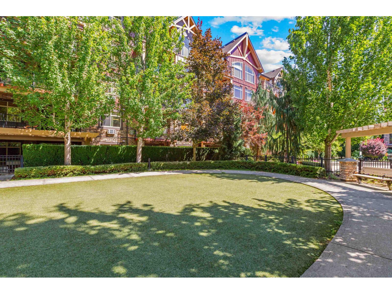 Photo 30 of 542 8288 207 A Street, Langley BC