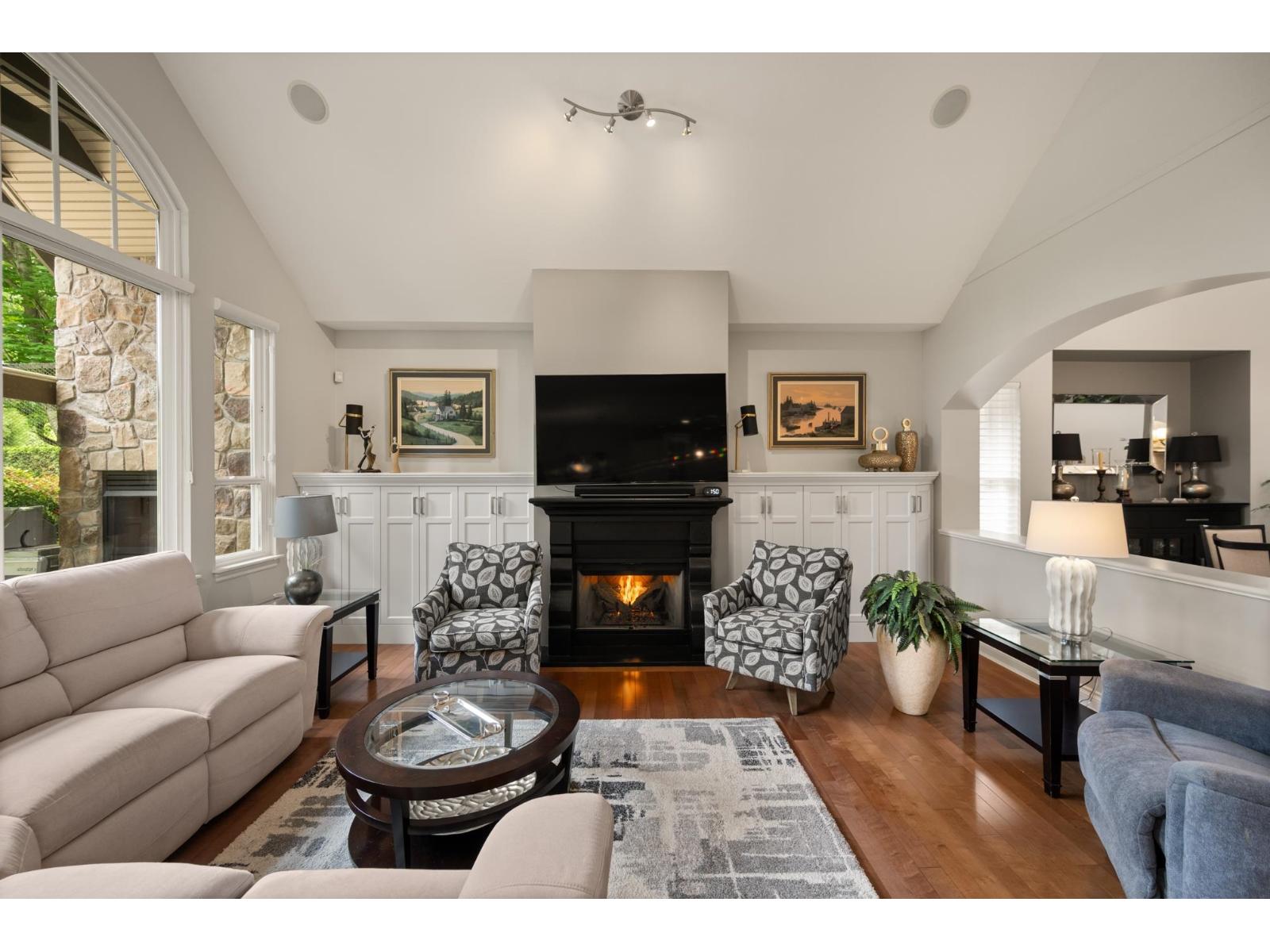 Photo 15 of 1 3300 157 A Street, Surrey BC