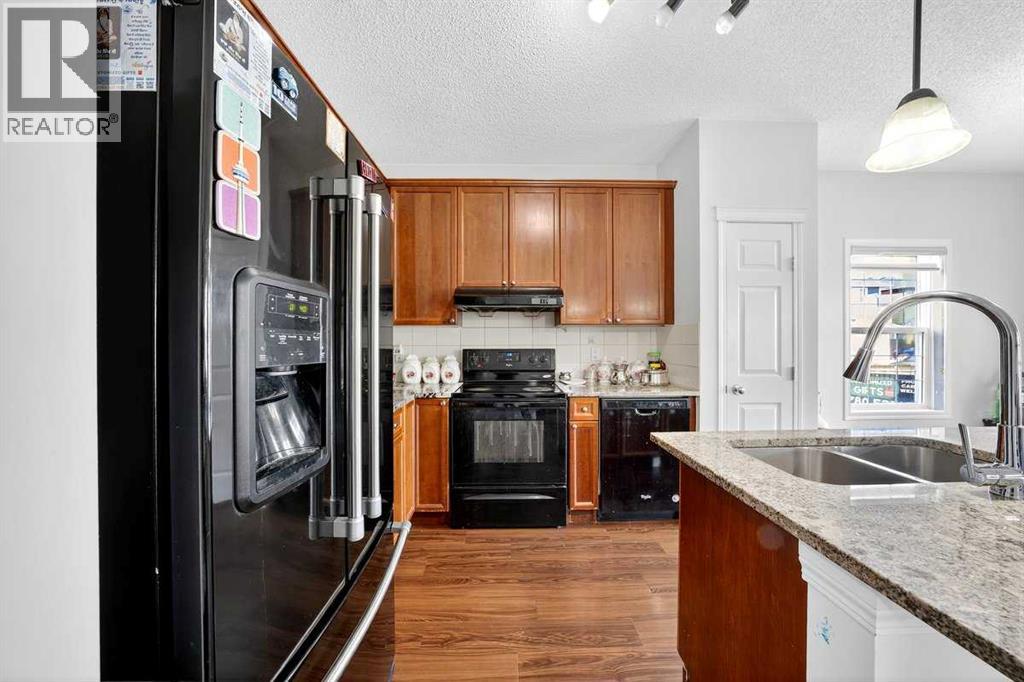 Photo 13 of 143 Saddleland Crescent Ne, Calgary AB