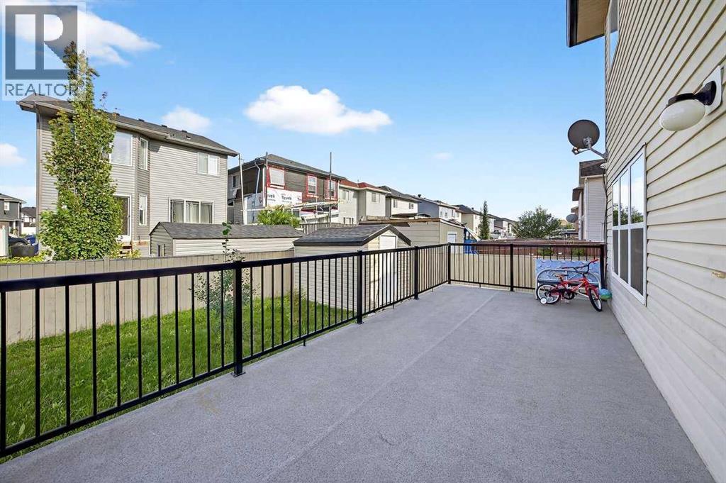 Photo 35 of 143 Saddleland Crescent Ne, Calgary AB