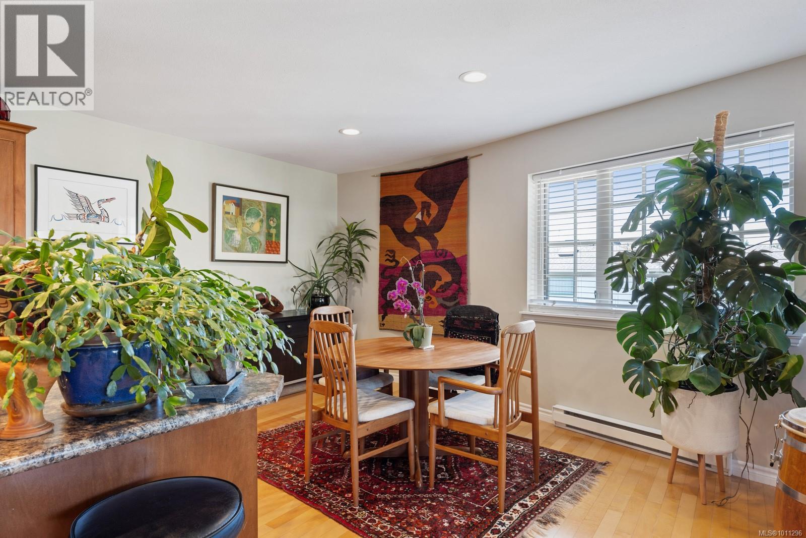 304 1705 Comox Ave, Comox