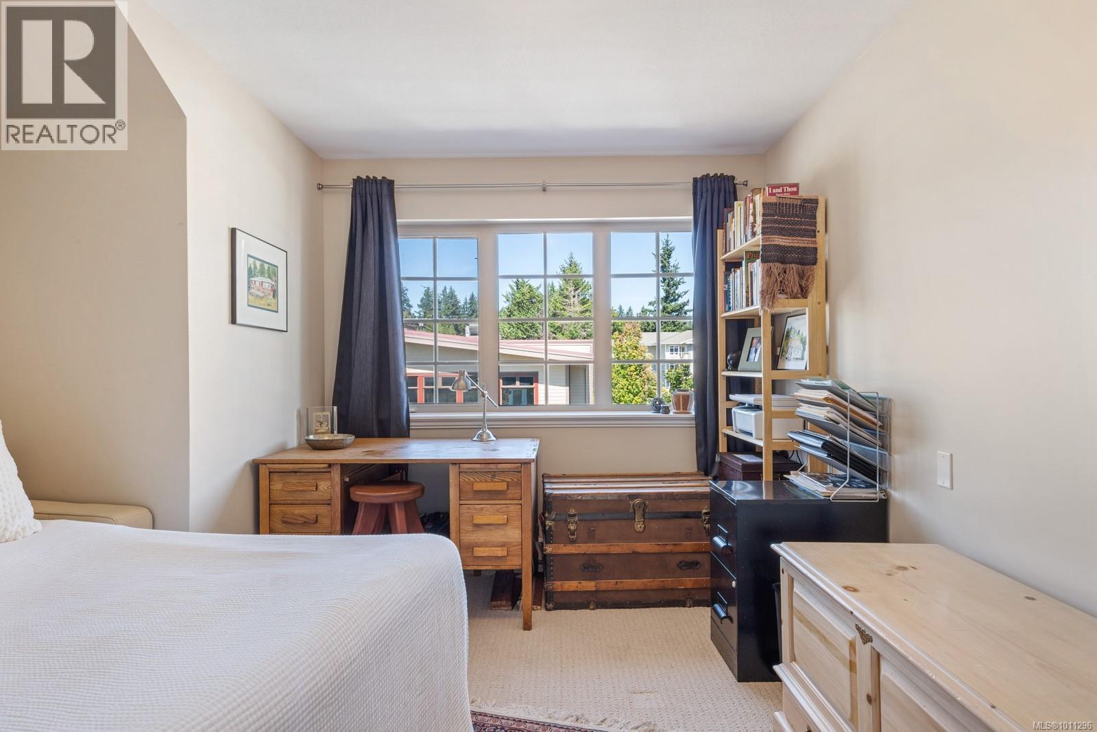 304 1705 Comox Ave, Comox