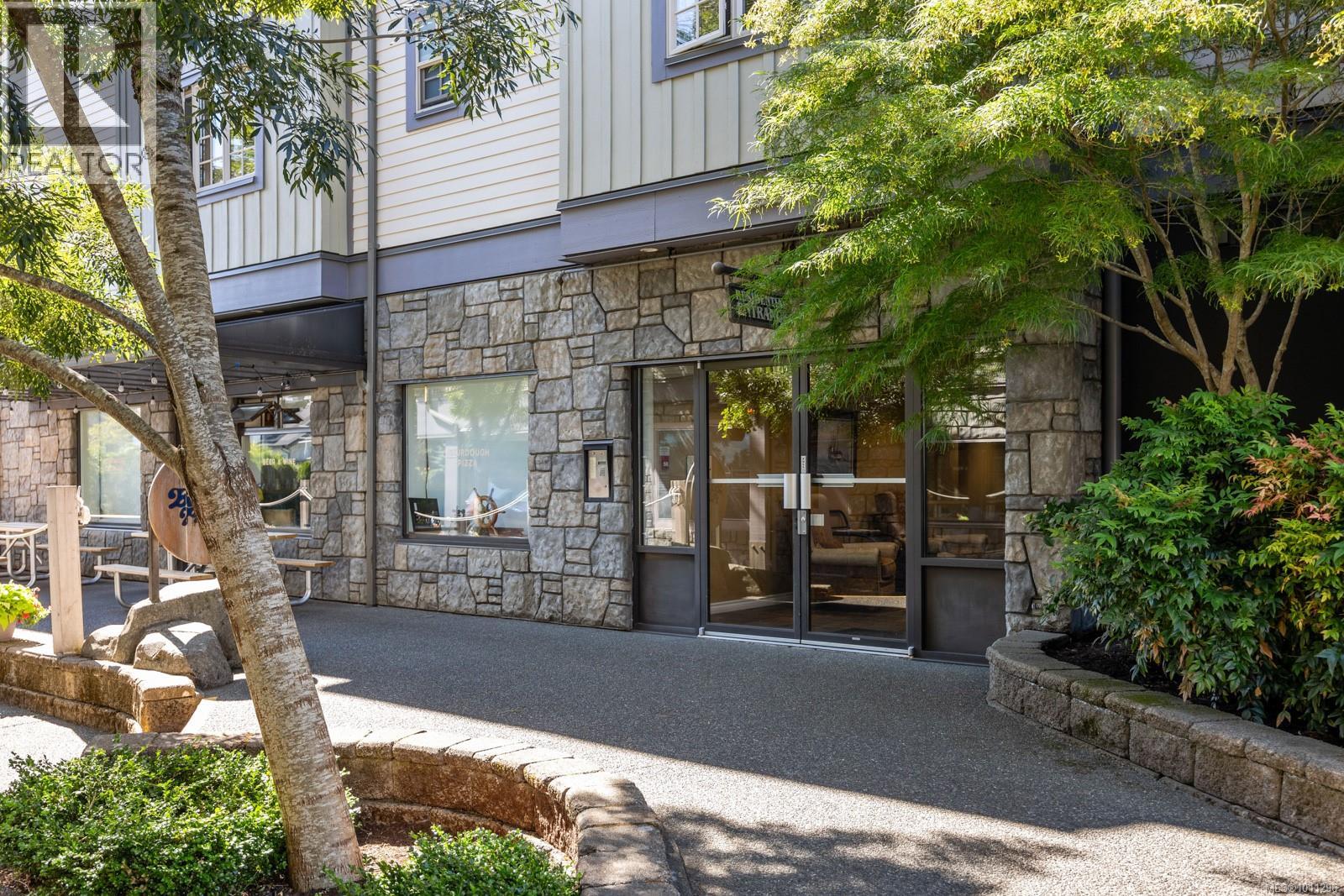 304 1705 Comox Ave, Comox