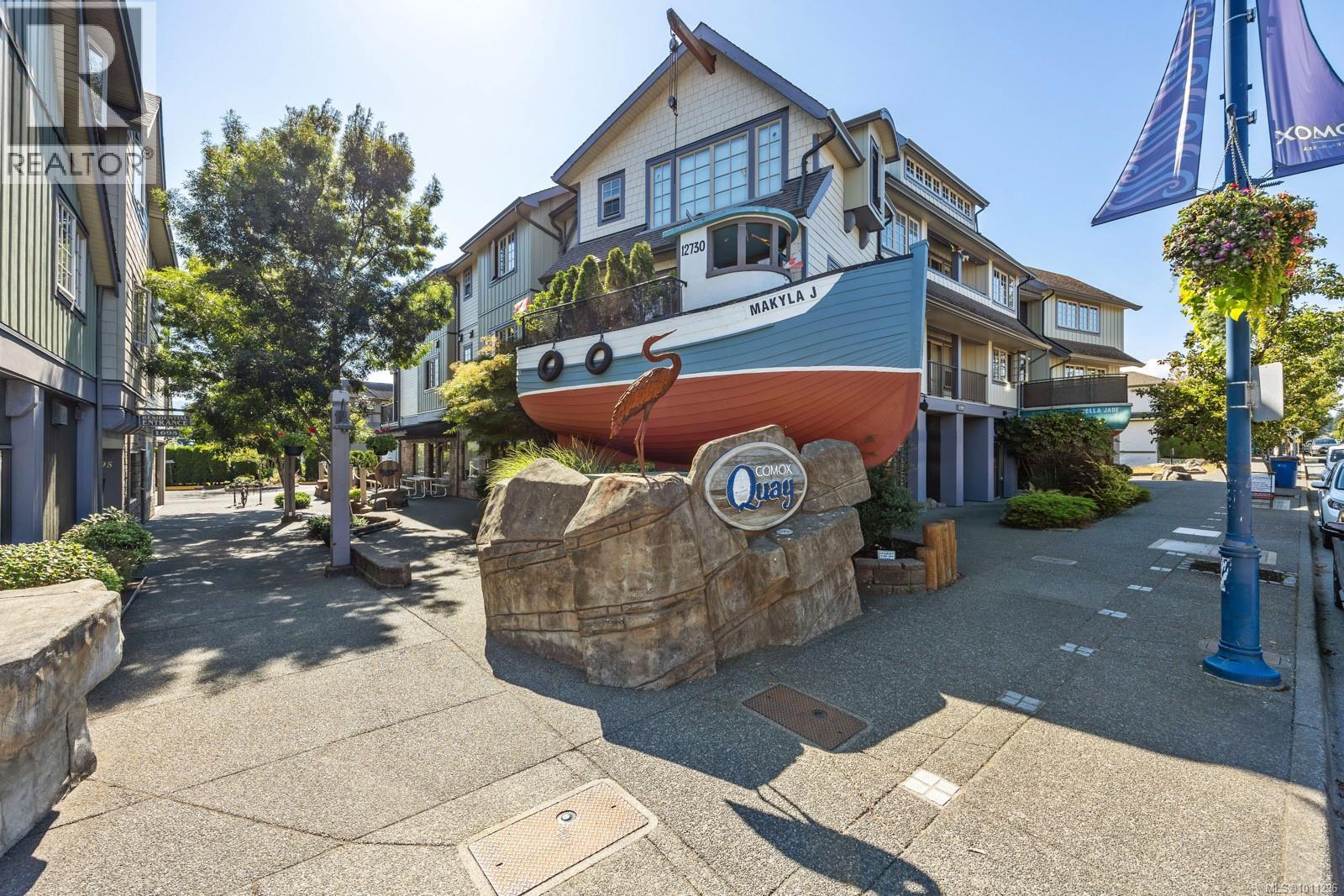 304 1705 Comox Ave, Comox