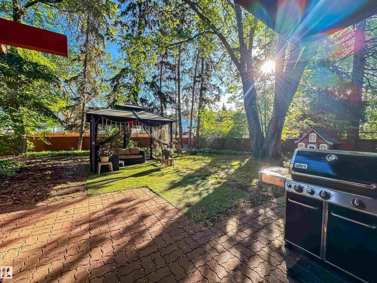 Photo 66 of 11748 University Av Nw, Edmonton AB