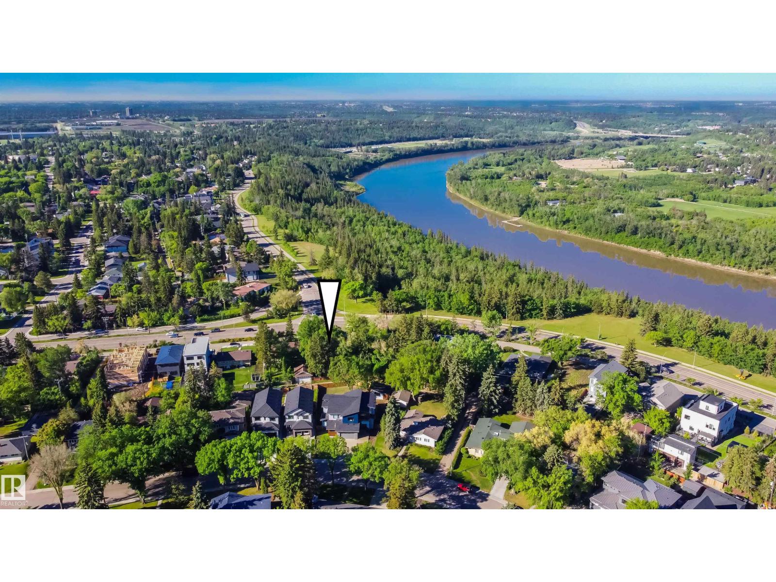 Photo 74 of 11748 University Av Nw, Edmonton AB