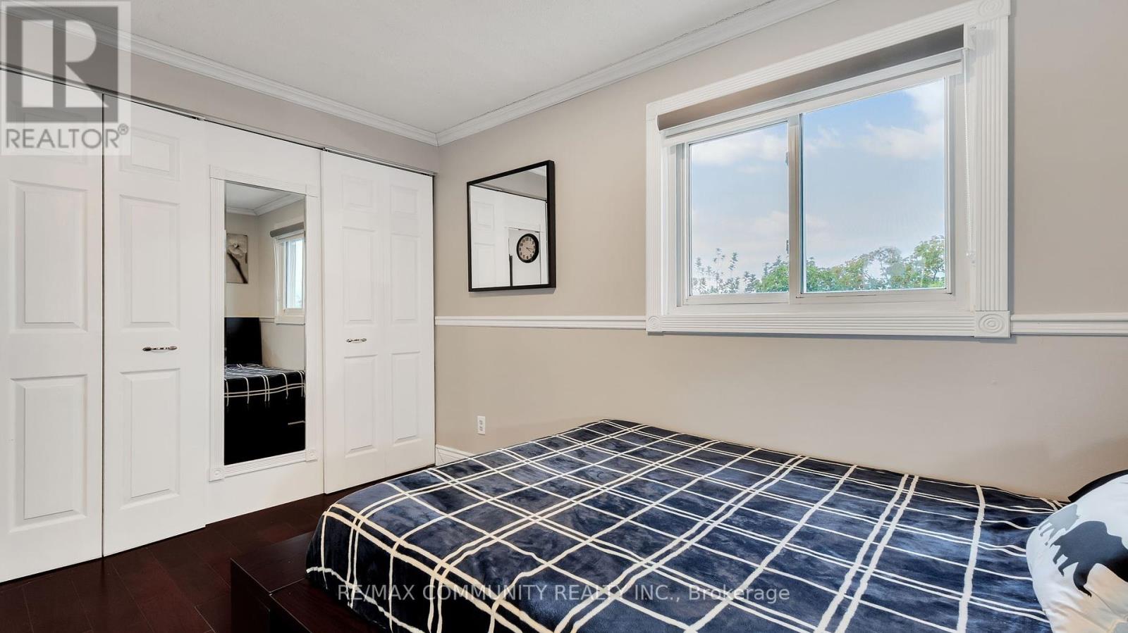 Photo 31 of 2135 Theoden Court, Pickering ON