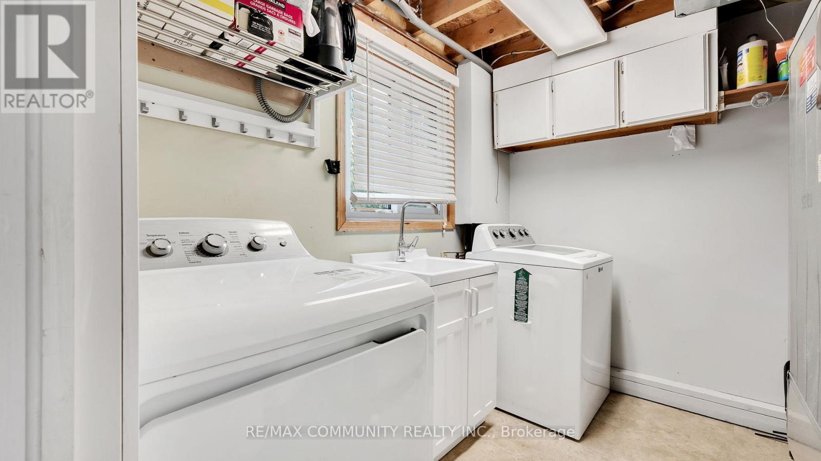 Photo 43 of 2135 Theoden Court, Pickering ON