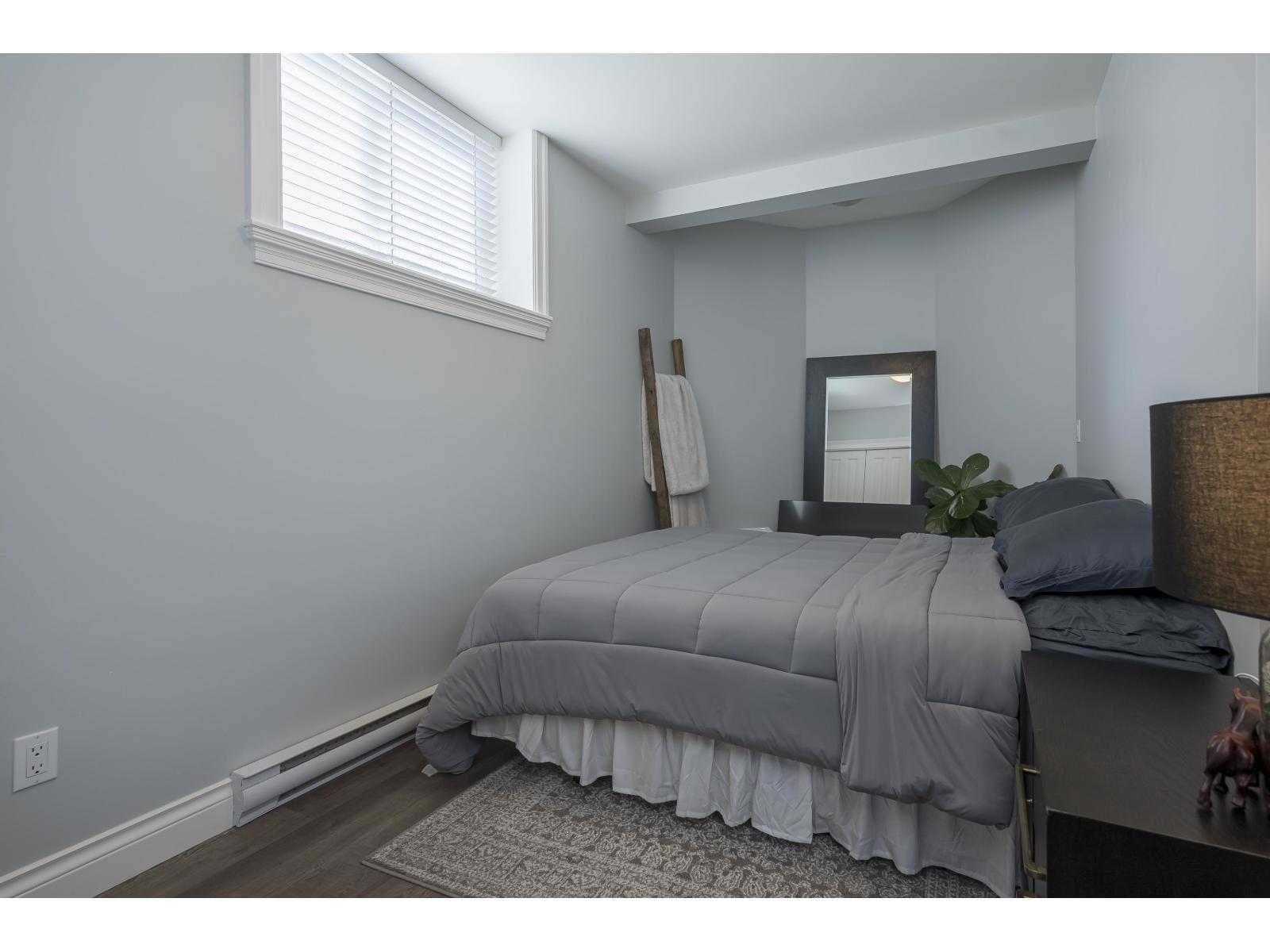 Photo 24 of 25309 72 Avenue, Langley BC
