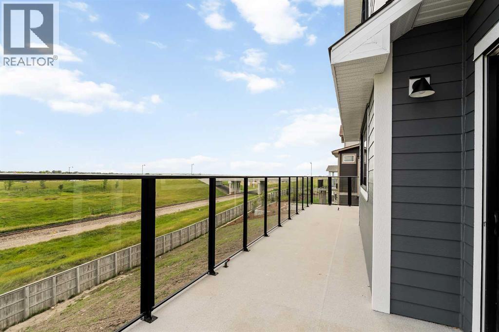Photo 20 of 90 Cimarron Estates Drive, Okotoks AB
