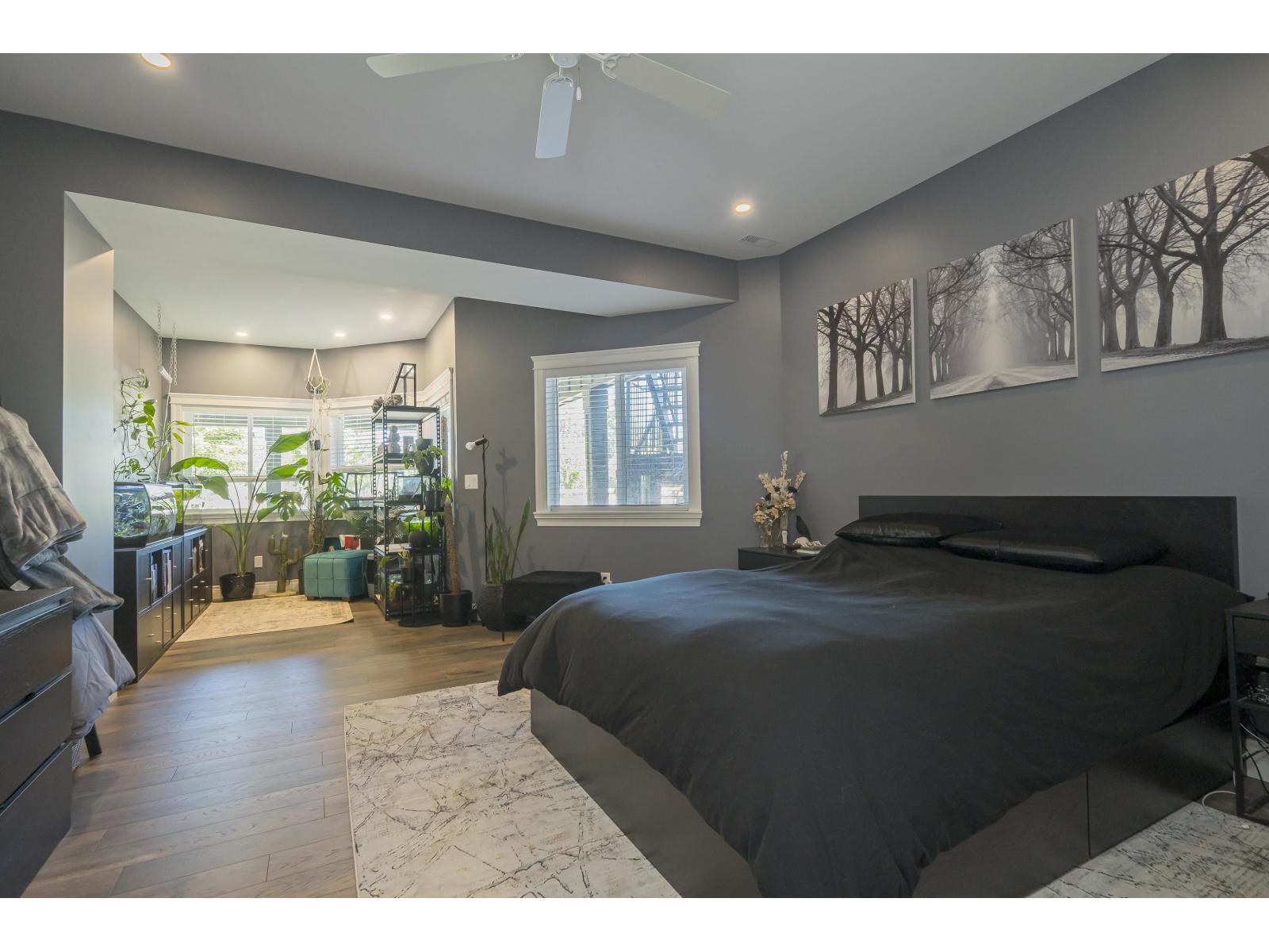 Photo 21 of 25309 72 Avenue, Langley BC