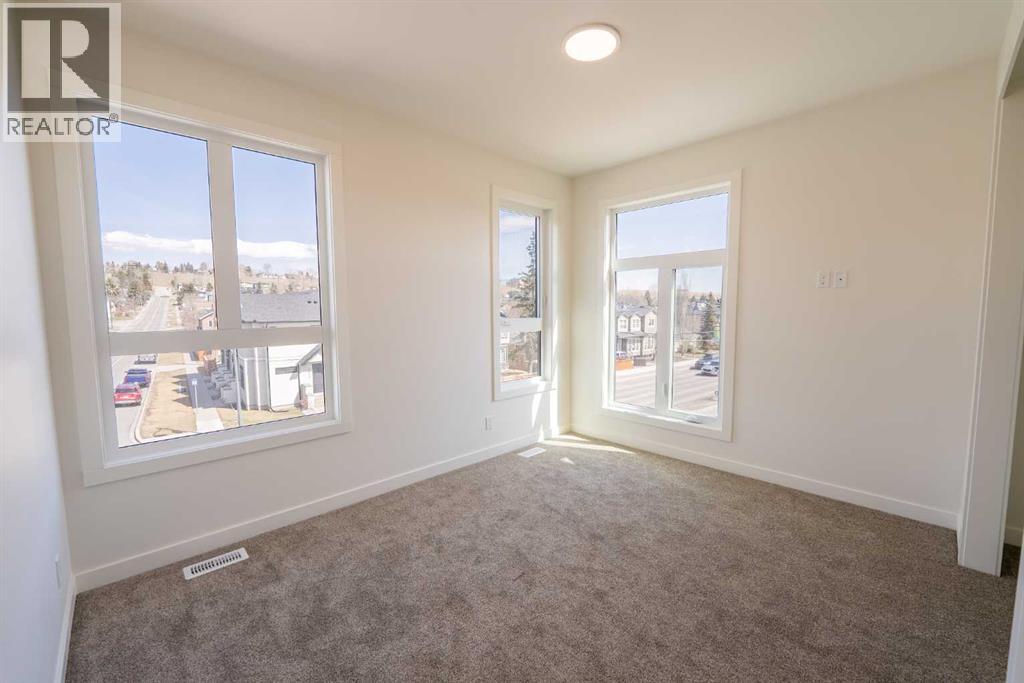 Single Family House for Sale in  Bowness Road NW Montgomery Calgary 