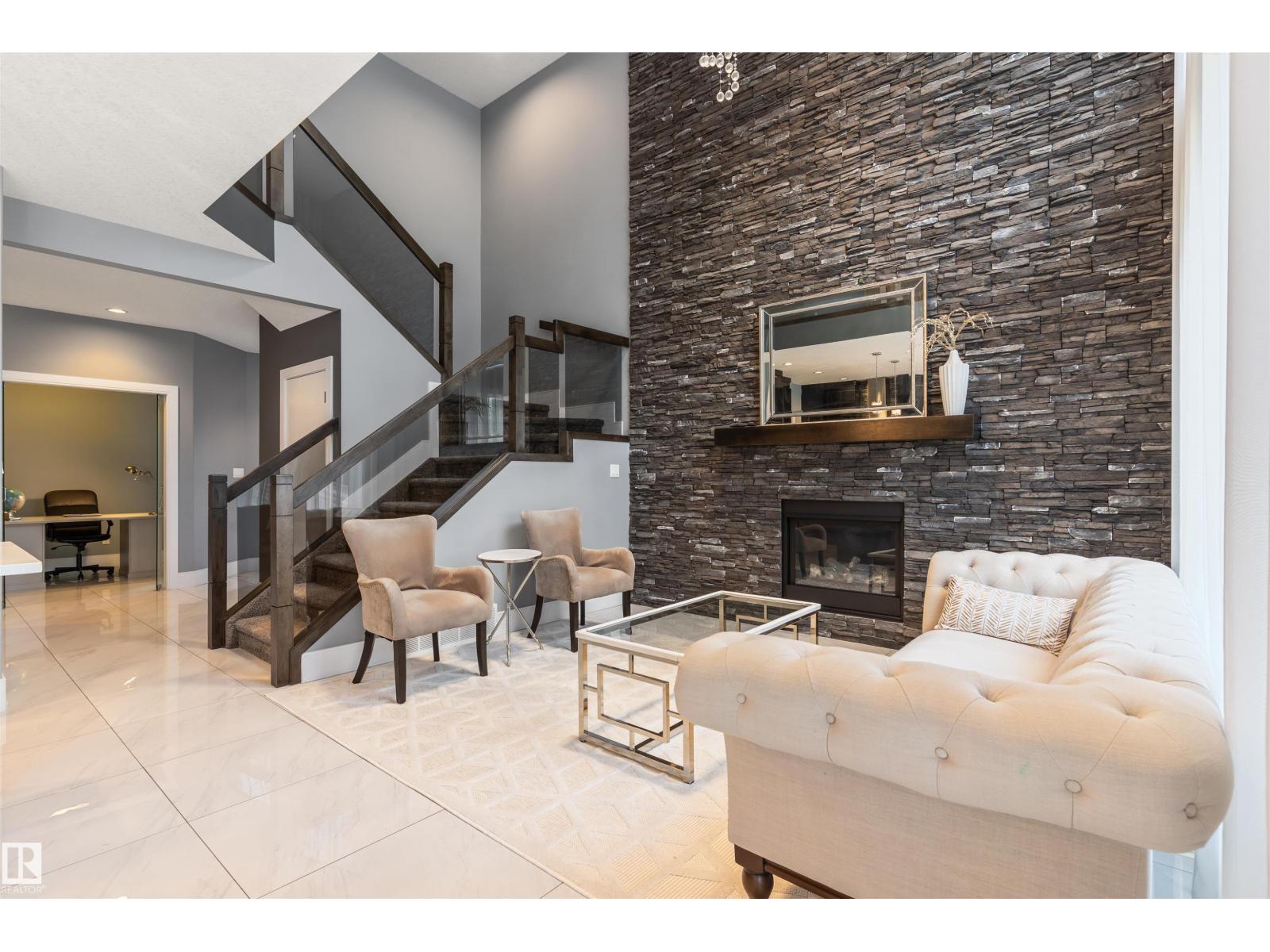 Photo 4 of 2033 Ware Rd Nw, Edmonton AB