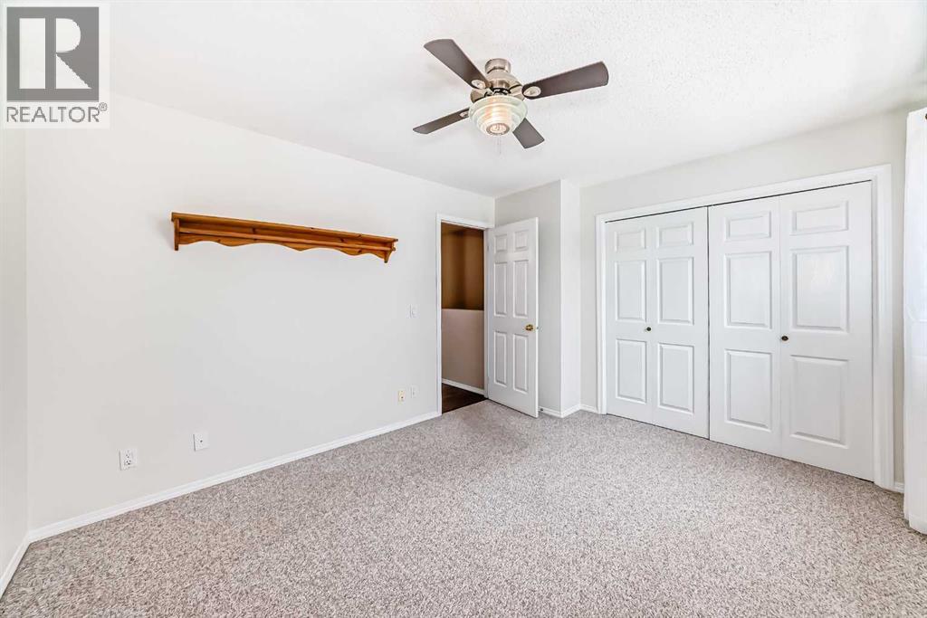 Single Family House for Sale in    Street SW Glenbrook Calgary 