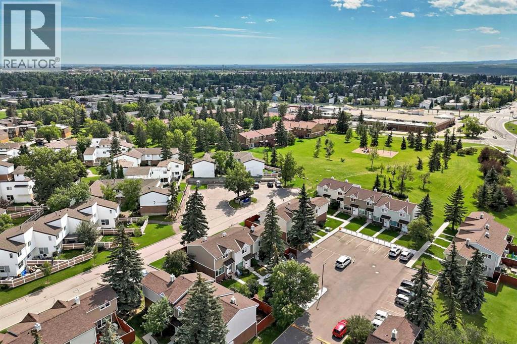 Single Family House for Sale in    Street SW Glenbrook Calgary 