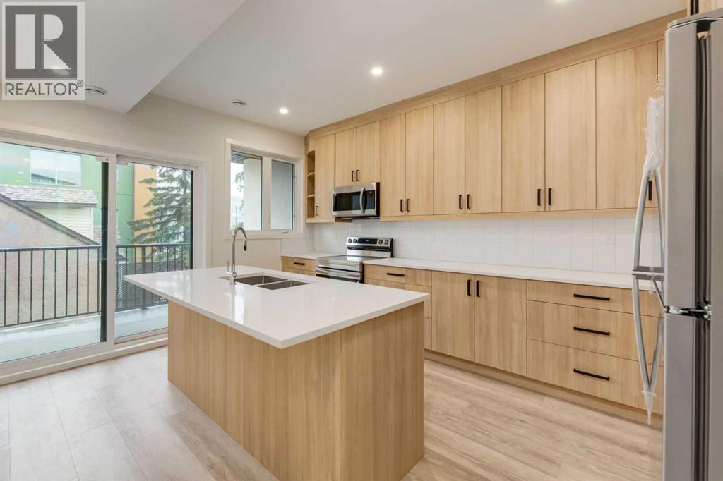 Single Family House for Sale in  Bowness Road NW Montgomery Calgary 