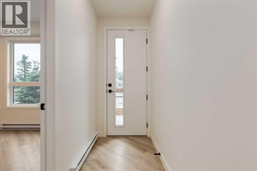 Single Family House for Sale in  Bowness Road NW Montgomery Calgary 